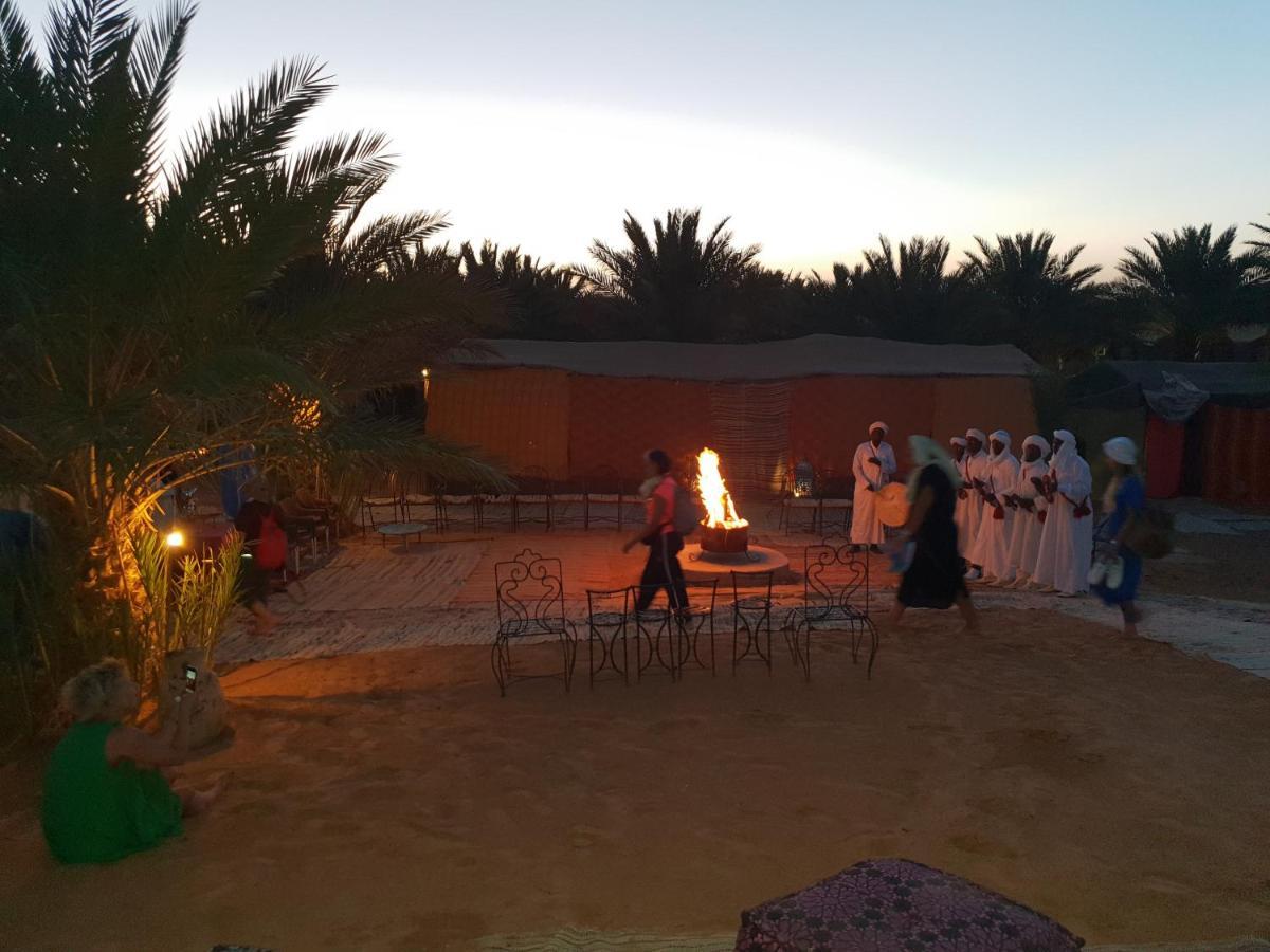 Auberge Sahara Garden Lac Yasmins Dış mekan fotoğraf