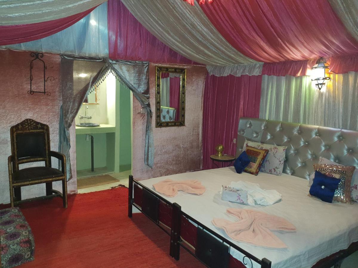 Auberge Sahara Garden Lac Yasmins Dış mekan fotoğraf